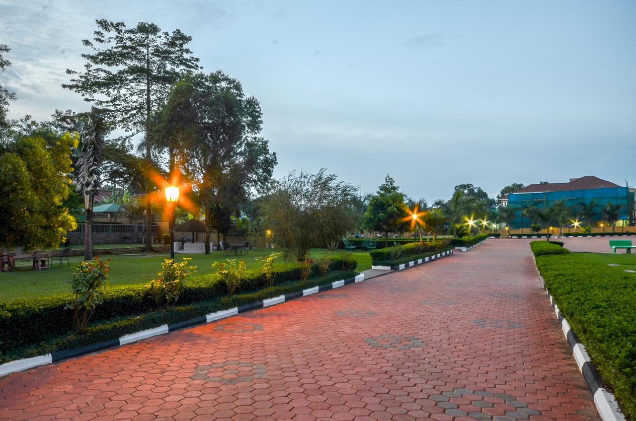 Las Vegas Garden Hotel Kampala Exterior photo